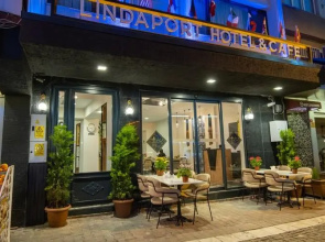 Отель Linda Port Hotel