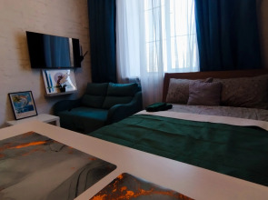 Апартаменты  Мятный уголок Уютная студия  с диваном у Ботанического сада