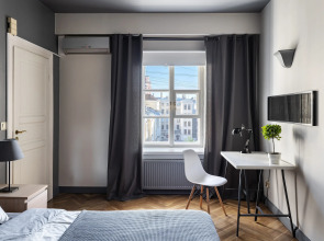 Апартаменты Двухуровневые Little Italy 140 кв.м с видом на собор