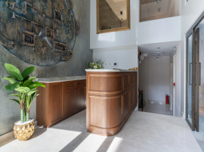 Smart and Simple Hotel Karakoy