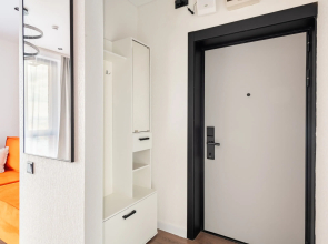 Апартаменты Двухкомнатные на Окружном Проезде 10Б