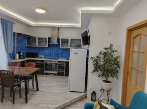 Апартаменты Просторные аппартаменты с джакузи