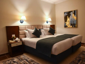 Ivy Cyrene Island Aqua Park Resort