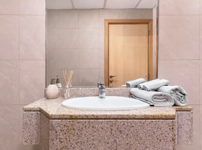 Апартаменты Welcome Home in Marina Crown