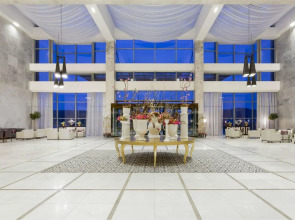 Отель Hotels & Preference Hualing Tbilisi