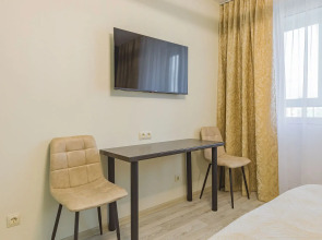 Апартаменты с Видом на Озеро