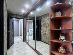 Квартира 2 Комнатная Дом 89 в мкрн Дружба 2/8