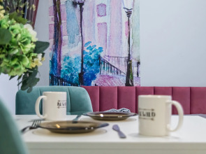 Апартаменты iRon Cat Кузнечный у Невского Проспекта