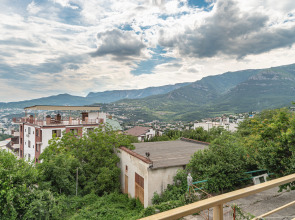 Гостевой дом Над Ялтой