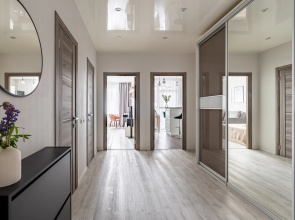 Квартира Antic на Кременчугской Satin Home