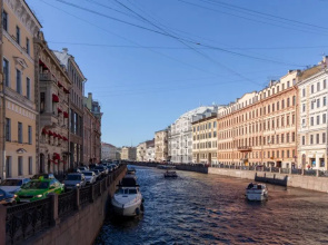 Апартаменты Город Рек на Большой Морской 6 у Дворцовой площади