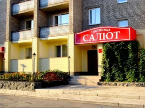 Apartment Salyut Shkolnaya 4