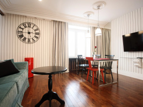 Апартаменты на проспекте Независимости 18