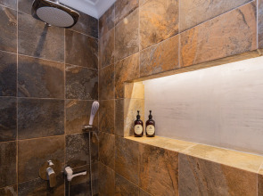 Апартаменты Авторские с сезонным бассейном и зоной барбекю