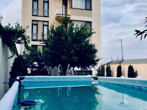 King Tom Hotel