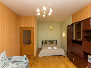 Квартира Типанова 16