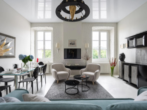 Квартира четырехкомнатная на Почтамтском