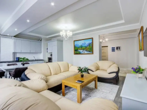 Roskoshnye Toktogula No.152 Apartments