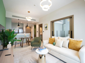 Apartment KeyRock Living | Premium Apt w/ Pool & Gym Access