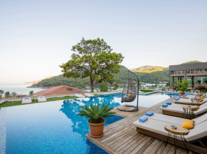 Melanippe Relaxing Hotel - Adults Only