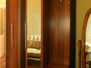 Апартаменты на Большой Московской 38