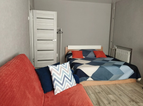 Uyutnaya kvartira na 1 etazhe Flat
