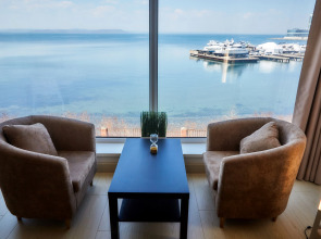 Меблированные комнаты Sea View by VVO Apartments