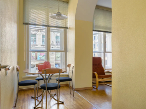 Апартаменты на Невском