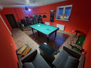 V stile Kontsertkholl Flat
