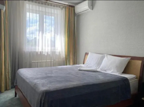 Na Krasnoy Ploschadi Apartments