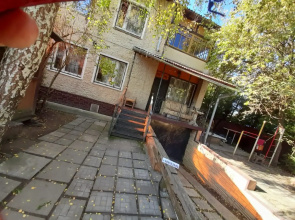 V Shaganino Guest house