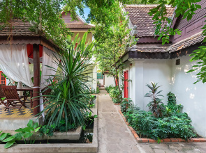 Villa Wat Damnak Hotel