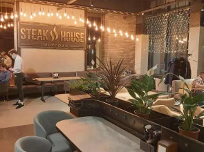 Апартаменты Km Tower Plaza