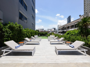 Отель Oakwood Hotel&Residence Bangkok