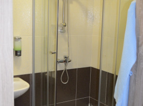 Хостел Делики