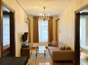 Апартаменты 3 Bedroom with local charm in Galata