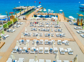 Rose Garden Premium Hotel