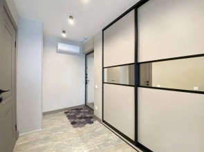 Квартира Стильная Двухкомнатная с Видом на Море во Владивостоке