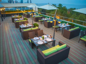 Promenade Hotel Baku