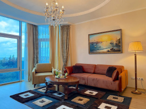 Akvamarin Dvuhkomnatnye s vidom na more Apartments