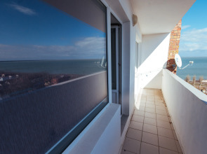 Южный берег Ейск