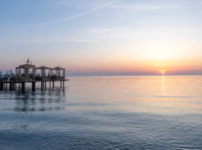 Lims Bona Dea Beach Hotel – All Inclusive