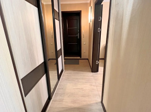 Апартаменты Сутки Как Дома на Народной 68