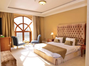 Отель Lake Palace 