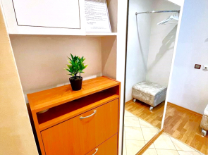 Квартира Уютная 2-х комнатная в 1 минуте от метро Академическая