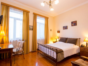 Отель British House