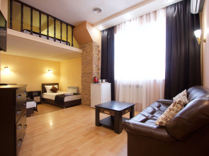 Отель Автодвор