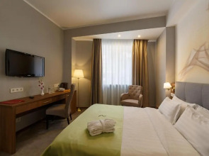 Отель Renion Hills Almaty