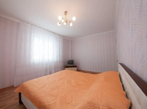 Апартаменты КвартировЪ на Батурина 30/2