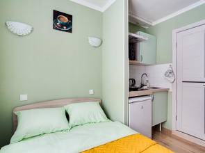 Квартира студия на Поклонной 2к2-2